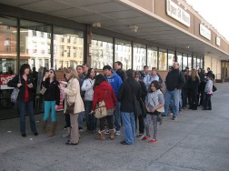 The Unticketed Line at Carlo's Bakery